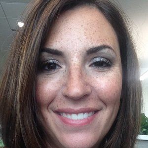 Meet your Posher, Kiya